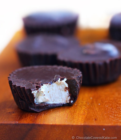 Cheesecake Cups - Ingredients: 3 oz melted chocolate chips, 1/4 tsp pure vanilla extract, 1/4 cup... Full recipe: https://lett-trim.today/2014/10/28/cheesecake-reeses/ @choccoveredkt Cheesecake Cups - Ingredients: 3 oz melted chocolate chips, 1/4 tsp pure vanilla extract, 1/4 cup... Full recipe: https://lett-trim.today/2014/10/28/cheesecake-reeses/ @choccoveredkt