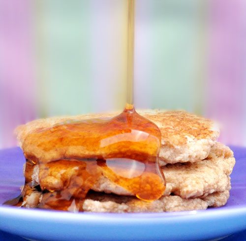 blur2 banana pancakes