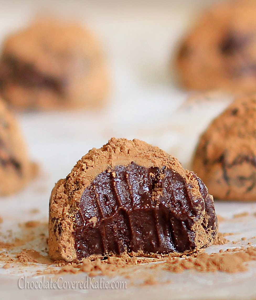 5 MINUTE Chocolate Truffles - Can be vegan ▪ low fat ▪ gluten free...from @choccoveredkt - https://lett-trim.today/2012/11/25/5-minute-microwave-chocolate-truffles/ 5 MINUTE Chocolate Truffles - Can be vegan ▪ low fat ▪ gluten free...from @choccoveredkt - https://lett-trim.today/2012/11/25/5-minute-microwave-chocolate-truffles/