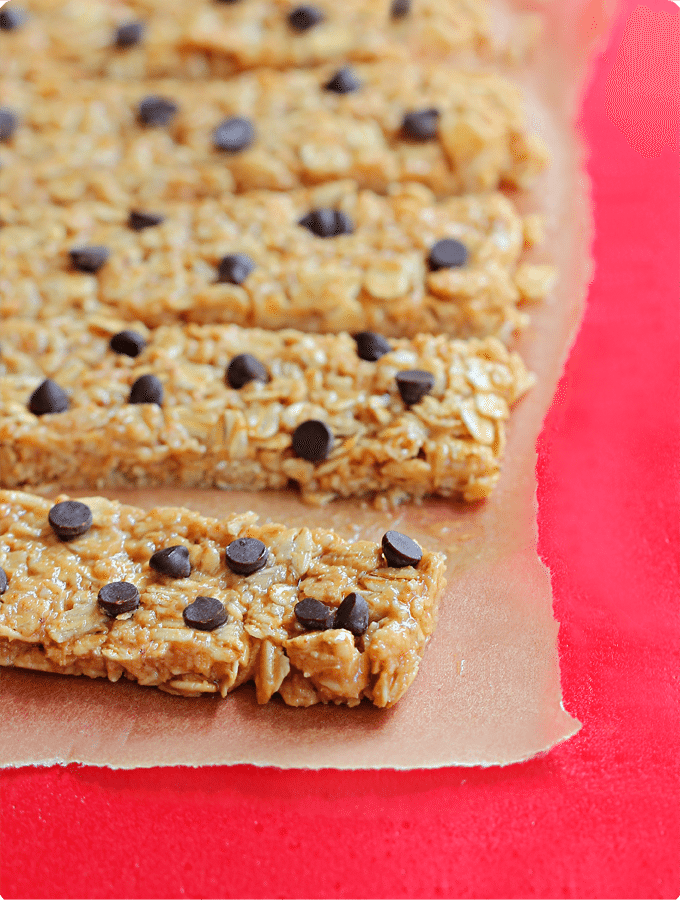 Easy healthy NO BAKE granola bars - from @choccoveredkt - made with only wholesome ingredients, & kid-friendly. https://lett-trim.today/2014/08/11/protein-granola-bars/ Easy healthy NO BAKE granola bars - from @choccoveredkt - made with only wholesome ingredients, & kid-friendly. https://lett-trim.today/2014/08/11/protein-granola-bars/