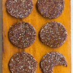 Peanut Butter Protein Cookies – 1/2 cup peanut butter, 1/4 cup protein powder, 1 tsp vanilla, 1/2 tsp… Full recipe: https://lett-trim.today/2015/12/14/peanut-butter-protein-cookies-vegan/ @choccoveredkt