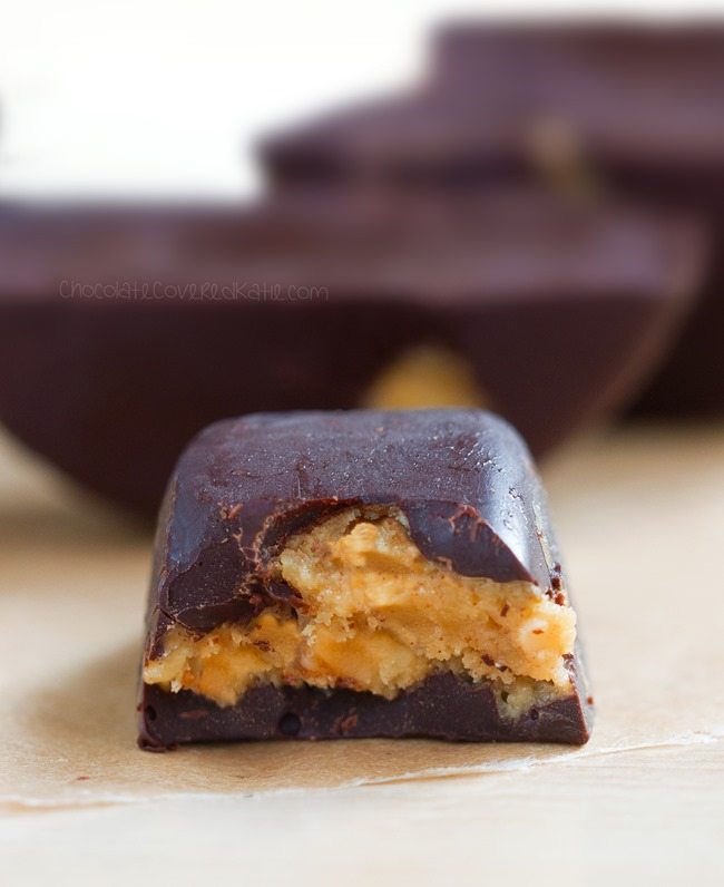 Homemade "5 minute" chocolate peanut butter cups, made with an ice cube tray for whenever a craving hits ... https://lett-trim.today/2016/02/29/ice-cube-tray-chocolate-peanut-butter-cups-recipe/ @choccoveredkt Homemade "5 minute" chocolate peanut butter cups, made with an ice cube tray for whenever a craving hits ... https://lett-trim.today/2016/02/29/ice-cube-tray-chocolate-peanut-butter-cups-recipe/ @choccoveredkt