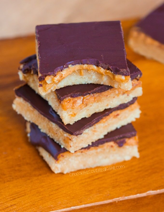 Creamy peanut butter "tagalong" bars - Just like your favorite girl scout cookies, but WAY better because they are bars instead of cookies! @choccoveredkt https://lett-trim.today/ Creamy peanut butter "tagalong" bars - Just like your favorite girl scout cookies, but WAY better because they are bars instead of cookies! @choccoveredkt https://lett-trim.today/