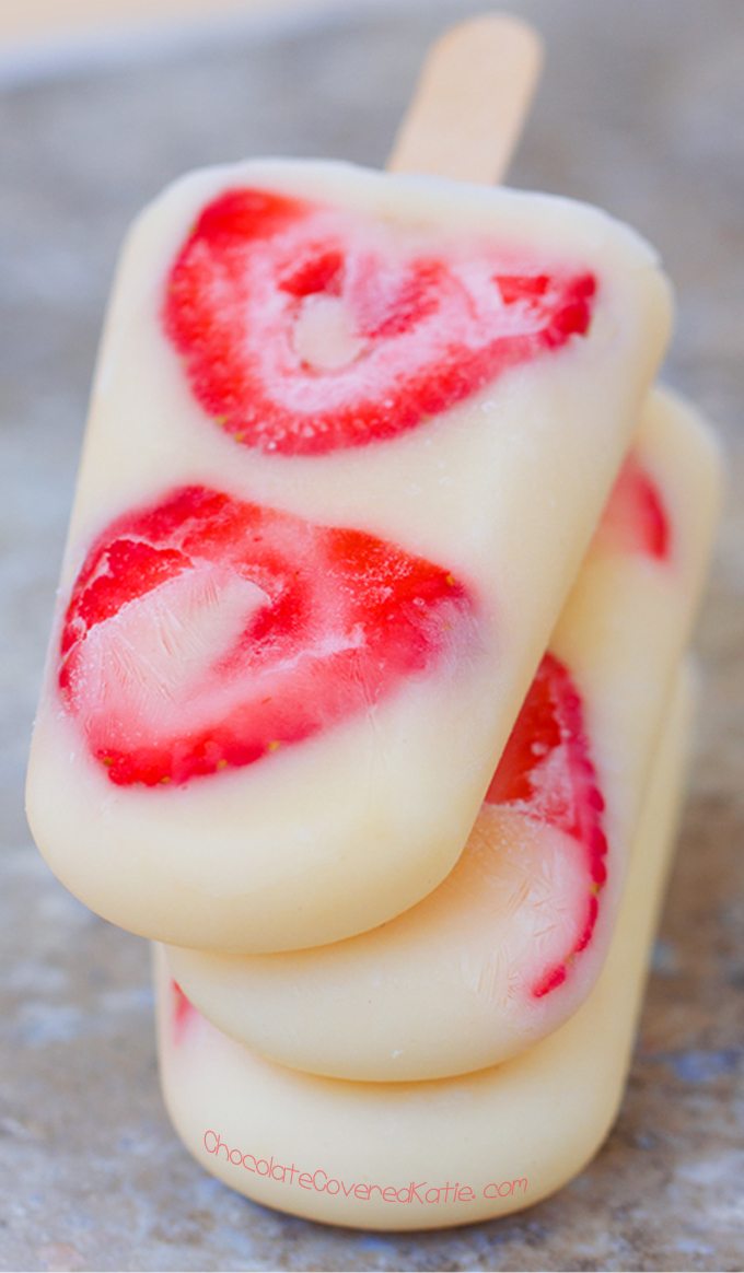 Frozen Yogurt Pops - Just 3 ingredients, & endless flavor possibilities! Easy, kid-friendly, healthy snack... Full recipe: https://lett-trim.today @choccoveredkt Frozen Yogurt Pops - Just 3 ingredients, & endless flavor possibilities! Easy, kid-friendly, healthy snack... Full recipe: https://lett-trim.today @choccoveredkt