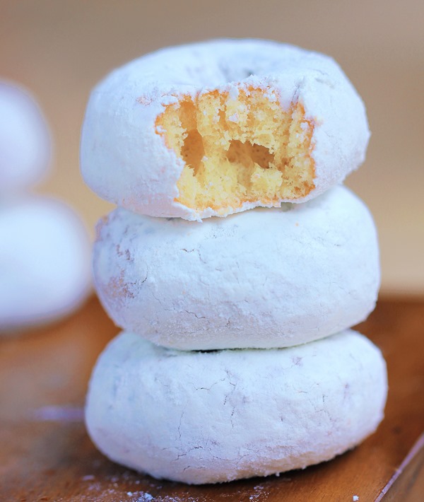 powdered donuts powdered donuts