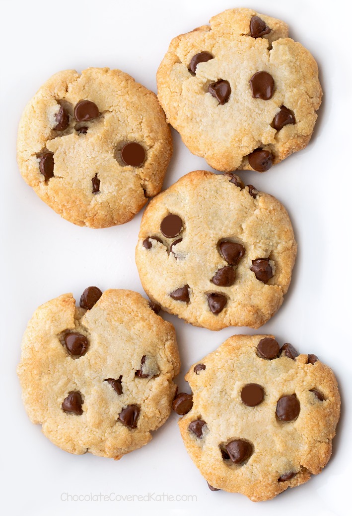 Keto Cookies keto chocolate chip cookies