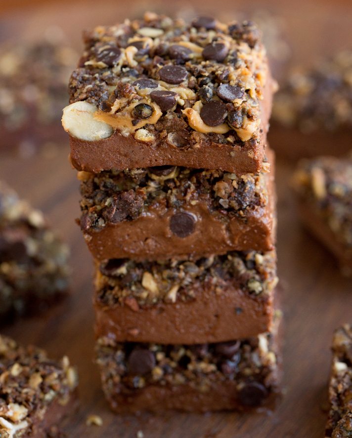 No-Bake Secretly Healthy Chocolate Fudge Squares No-Bake Secretly Healthy Chocolate Fudge Squares