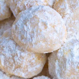 The Best Easy Lemon Meltaway Cookies