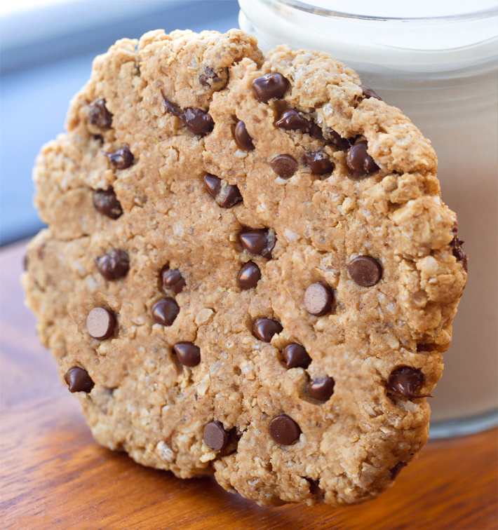 Single Serving Oatmeal Chocolate Chip Cookie Single Serving Oatmeal Chocolate Chip Cookie