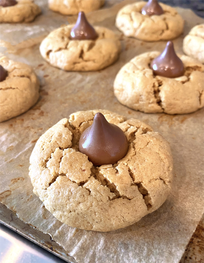 Homemade Peanut Butter Blossom Cookie Recipe Homemade Peanut Butter Blossom Cookie Recipe