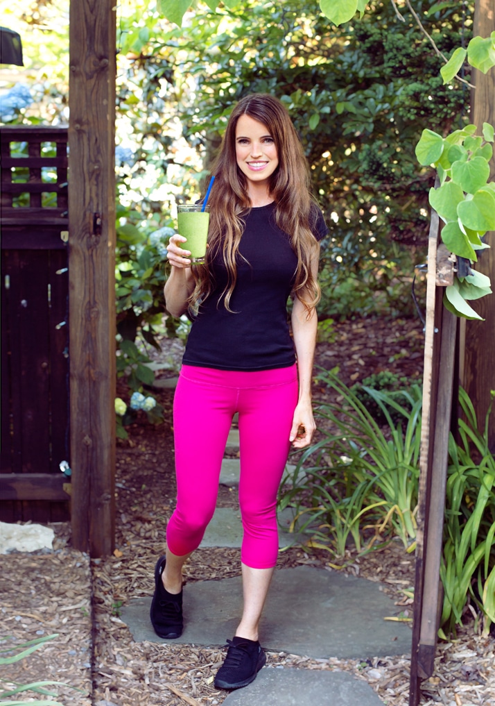 Girl Drinking Green Smoothie Recipe Girl Drinking Green Smoothie Recipe