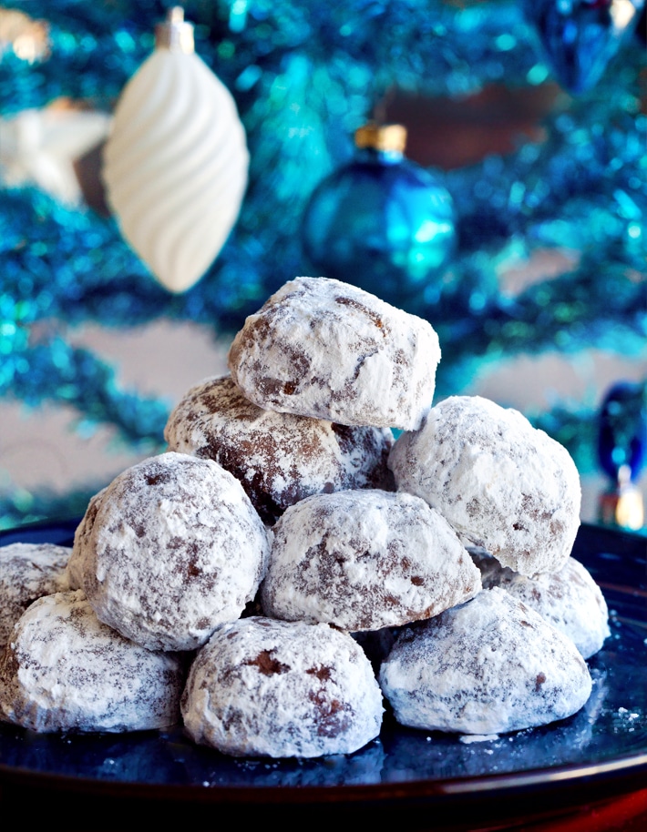 Chocolate Snowball Christmas Cookies