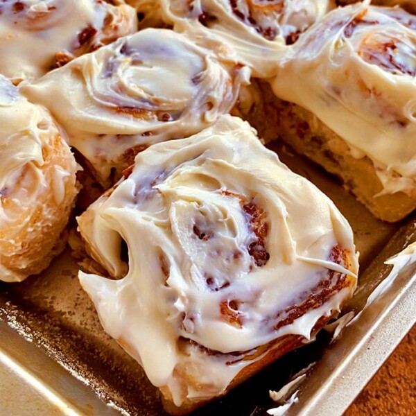 Pumpkin Pie Cinnamon Rolls