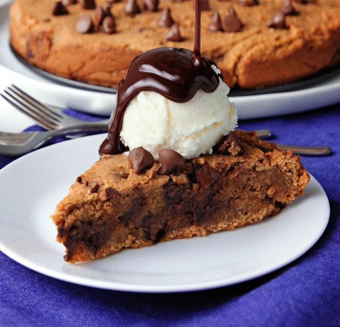 Toll House Chocolate Chip Cookie Pie Toll House Chocolate Chip Cookie Pie