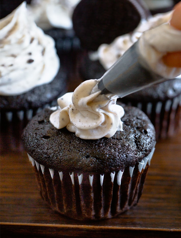 Cookies And Cream Frosting Recipe Cookies And Cream Frosting Recipe
