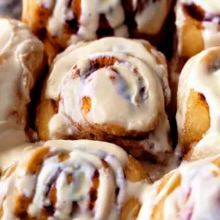 Easy Cinnamon Rolls Recipe
