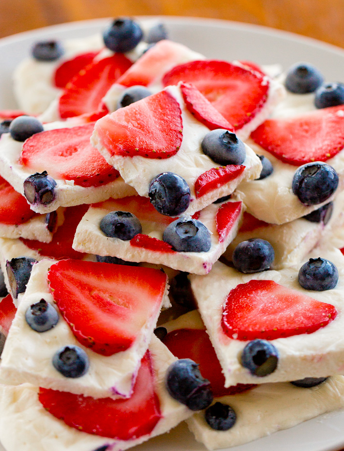 Frozen Greek Yogurt Bark Frozen Greek Yogurt Bark