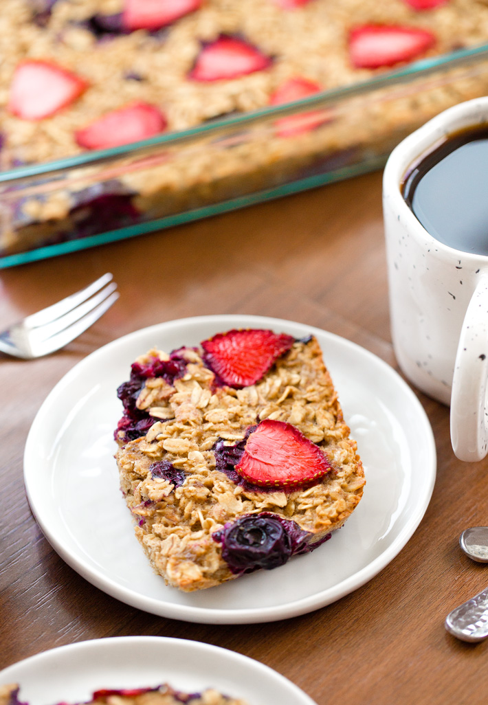 Berry Baked Oat Bars Berry Baked Oat Bars