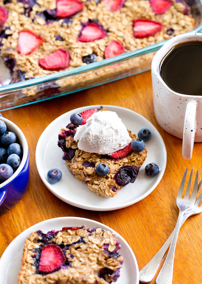 Healthy Baked Oatmeal Breakfast Healthy Baked Oatmeal Breakfast