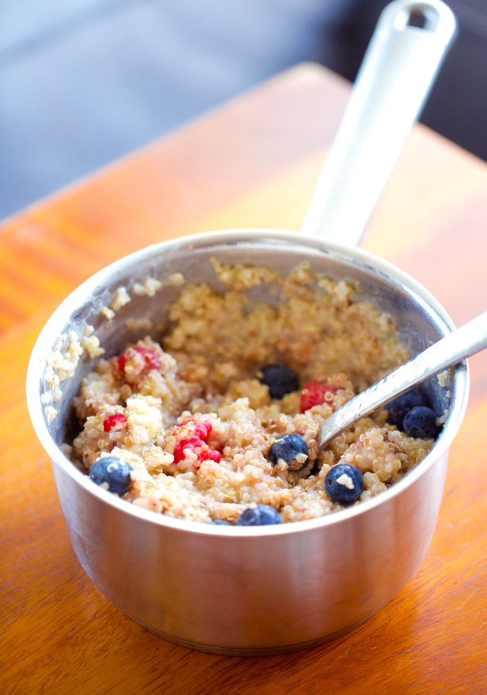 Healthy Breakfast Quinoa With Blueberries Healthy Breakfast Quinoa With Blueberries