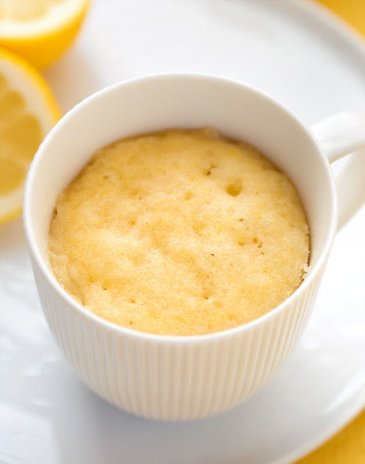Easy Lemon Mug Cake (Eggless, Vegan) Easy Lemon Mug Cake (Eggless, Vegan)