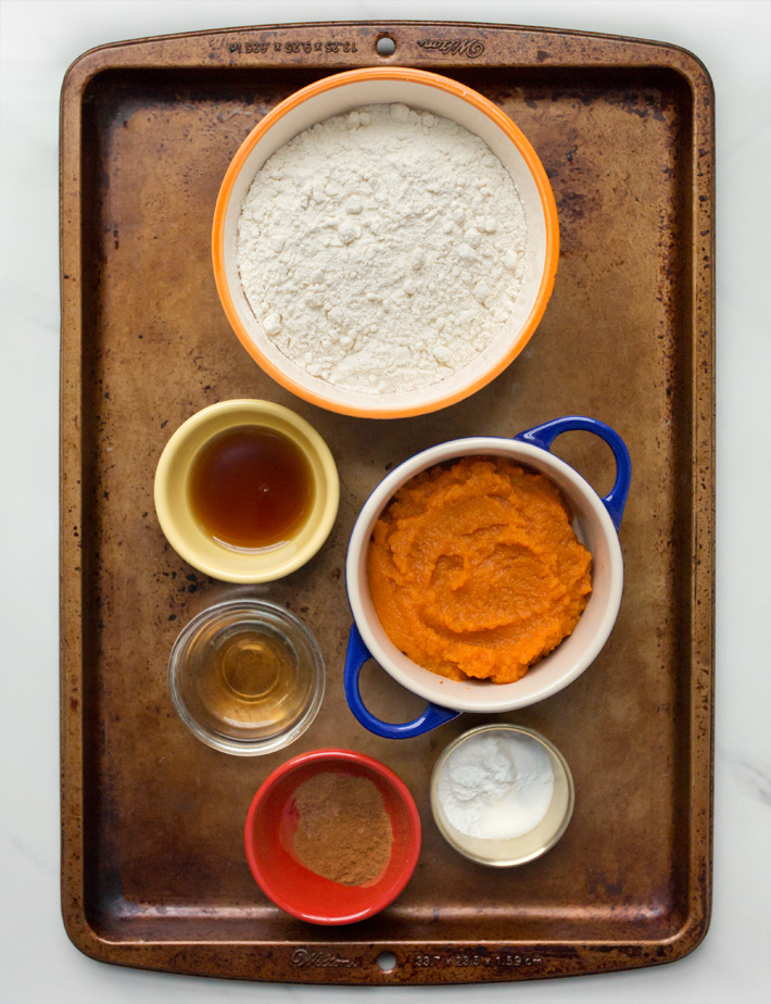 Vegan Pumpkin Pancake Ingredients (with canned pumpkin) Vegan Pumpkin Pancake Ingredients (with canned pumpkin)