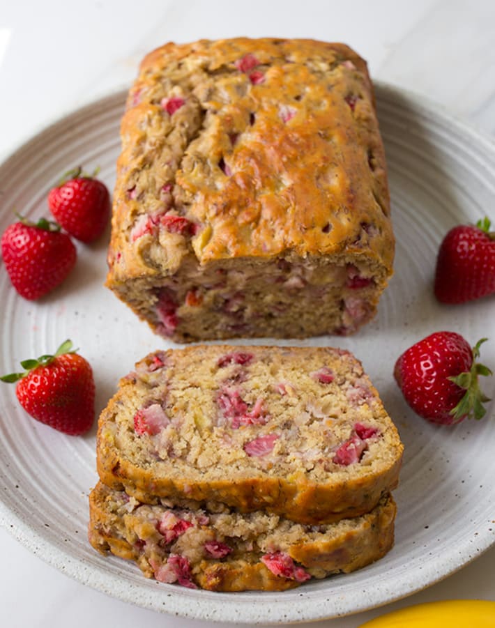 Healthy Strawberry Banana Bread Healthy Strawberry Banana Bread