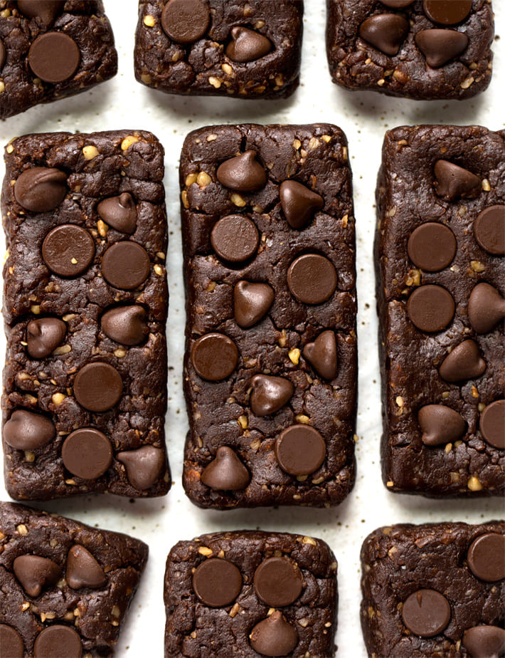 Chocolate Energy Bars (No Bake)