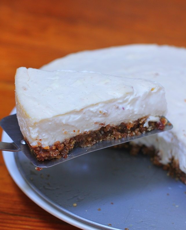 Light and creamy healthy cheesecake recipe from @choccoveredkt… Creamier than Cheesecake factory, with a third of the sugar! Full recipe: https://lett-trim.today/2015/09/07/healthy-cheesecake-recipe/ Light and creamy healthy cheesecake recipe from @choccoveredkt… Creamier than Cheesecake factory, with a third of the sugar! Full recipe: https://lett-trim.today/2015/09/07/healthy-cheesecake-recipe/