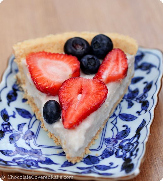 Just 5 ingredients, no baking required, all natural and healthy dessert: https://lett-trim.today/2014/06/30/light-summer-berry-yogurt-pie/ Just 5 ingredients, no baking required, all natural and healthy dessert: https://lett-trim.today/2014/06/30/light-summer-berry-yogurt-pie/