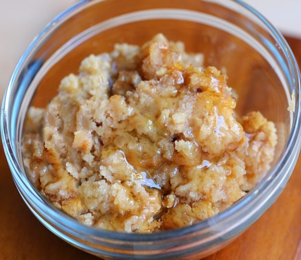 This recipe is like MAGIC! It's cake on the top, with a layer of warm caramel pudding underneath! https://lett-trim.today/2015/11/23/caramel-pudding-cake/ @choccoveredkt