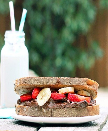 banana split sandwich