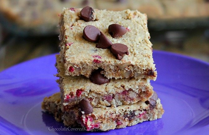 Chocolate-Chip Oatmeal Bars: https://lett-trim.today/2013/04/19/chocolate-chip-everything-bars/