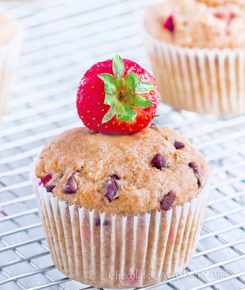 HEALTHY Strawberry Chocolate Chip Muffins: https://lett-trim.today/2013/06/07/strawberry-chocolate-chip-muffins-healthy-whole-grain/ HEALTHY Strawberry Chocolate Chip Muffins: https://lett-trim.today/2013/06/07/strawberry-chocolate-chip-muffins-healthy-whole-grain/