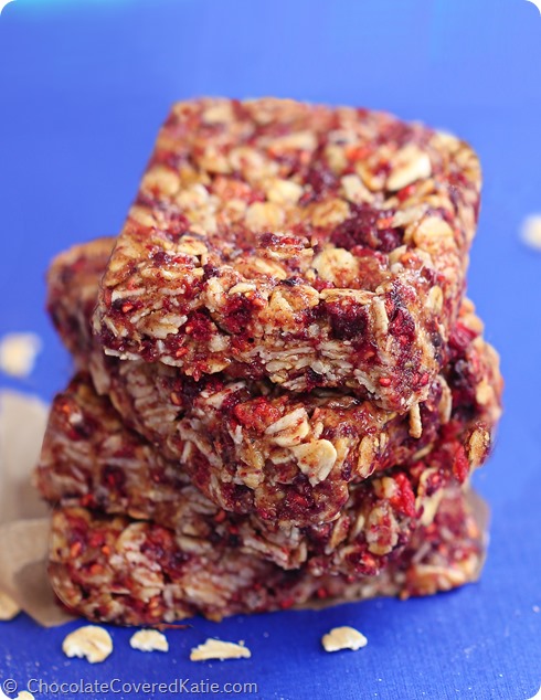 Homemade Clif Bars Homemade COPYCAT RECIPE Clif Bars: https://lett-trim.today/2014/08/28/homemade-clif-bars/