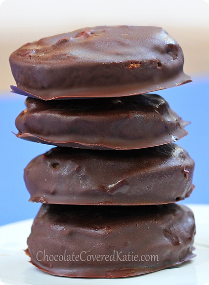 COPYCAT RECIPE: Peanut Butter Kandy Kakes https://lett-trim.today/2013/09/26/copycat-tastykake-peanut-butter-kandy-kakes/