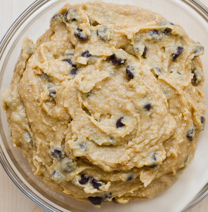 Raw Cookie Dough - Ingredients: 1/2 cup quick oats, 1/3 cup chocolate chips, 2 tsp vanilla extract, 1/4 cup ... Full recipe: https://lett-trim.today/2016/07/11/raw-cookie-dough-recipe/ Raw Cookie Dough - Ingredients: 1/2 cup quick oats, 1/3 cup chocolate chips, 2 tsp vanilla extract, 1/4 cup ... Full recipe: https://lett-trim.today/2016/07/11/raw-cookie-dough-recipe/