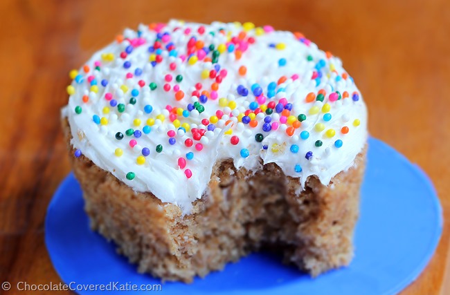 It can be soy-free, oil-free, dairy-free, gluten-free, grain-free, nut-free, egg-free, & sugar-free! Recipe here: https://lett-trim.today/2015/03/22/how-to-make-greek-yogurt-frosting/ It can be soy-free, oil-free, dairy-free, gluten-free, grain-free, nut-free, egg-free, & sugar-free! Recipe here: https://lett-trim.today/2015/03/22/how-to-make-greek-yogurt-frosting/