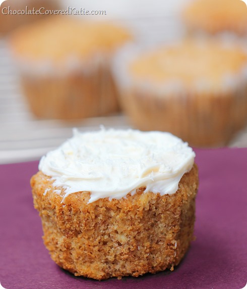 Hummingbird Cupcakes: https://lett-trim.today/2014/03/24/hummingbird-cupcakes/ Hummingbird Cupcakes: https://lett-trim.today/2014/03/24/hummingbird-cupcakes/