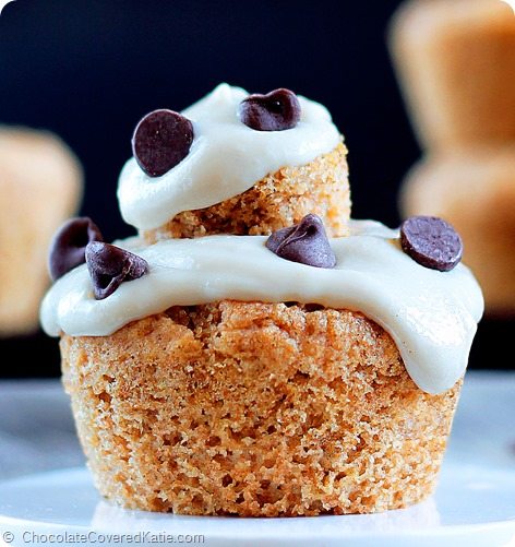 cookie dough cupcake Chocolate Chip Cookie Dough Stuffed Cupcakes: https://lett-trim.today/2014/08/06/chocolate-chip-cookie-dough-stuffed-cupcakes/