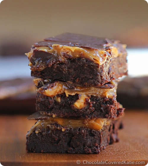 Thick, chocolatey, fudgy, peanut buttery brownies from scratch. You'll never go back to boxed brownie mix again. These are that good! Full recipe: https://lett-trim.today/2014/07/17/chocolate-peanut-butter-buckeye-brownies/ Thick, fudgy, peanut buttery brownies from scratch... you'll never go back to boxed brownie mix again. These are that good! Recipe here: https://lett-trim.today/2014/07/17/chocolate-peanut-butter-buckeye-brownies/