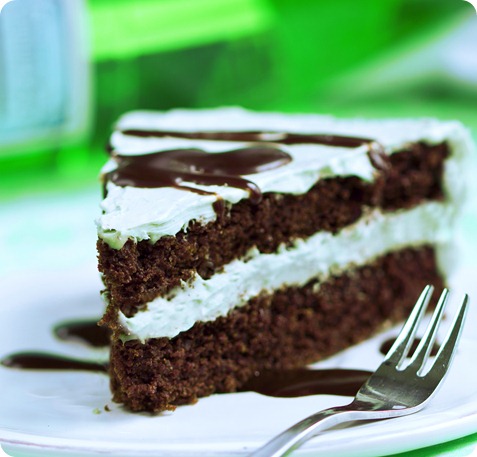 Mint Chocolate Double Layer Cake that is secretly good for you... with a healthy frosting recipe: https://lett-trim.today/2014/03/06/mint-chocolate-frosted-chocolate-layer-cake/ Mint Chocolate Double Layer Cake that is secretly good for you... with a healthy frosting recipe: https://lett-trim.today/2014/03/06/mint-chocolate-frosted-chocolate-layer-cake/